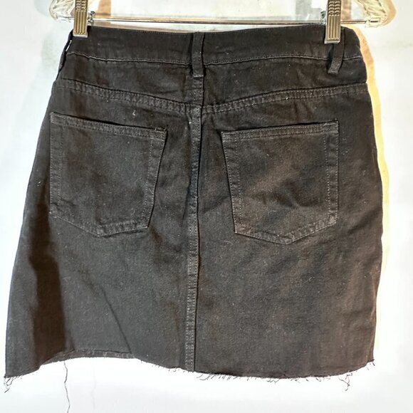 Fashion Nova Extra Large XL Mini Skirt NWT Black Jeans Lace Layers to the Denim - Picture 5 of 5